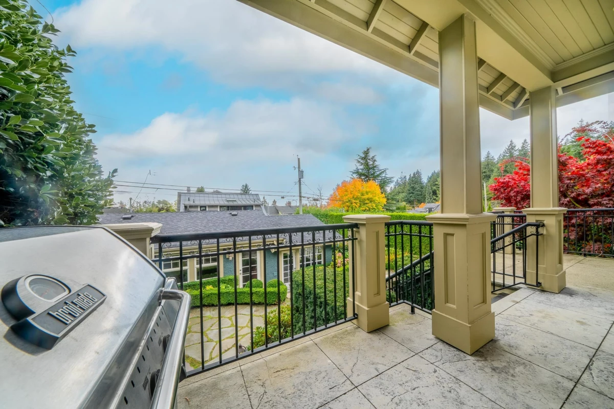Outdoor Kitchen Photo of 4050 W 33rd Avenue, Vancouver, BC