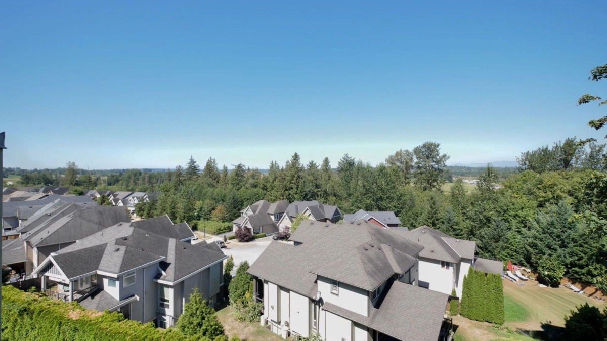 Outdoor Kitchen Photo of 18 7177 179th Street, Surrey, BC