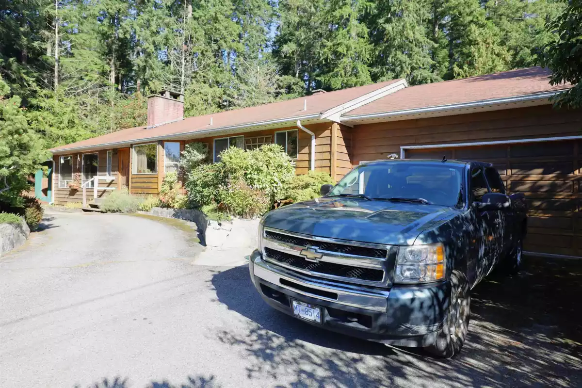 Aerial View of 588 Veterans Road, Gibsons, BC