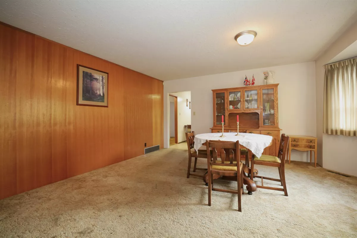Bedroom 2 Photo of 588 Veterans Road, Gibsons, BC