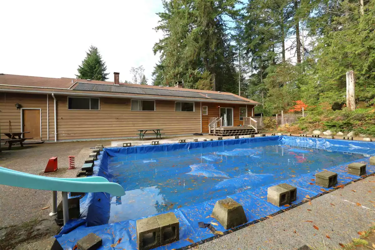 Garden / Landscaping Photo of 588 Veterans Road, Gibsons, BC
