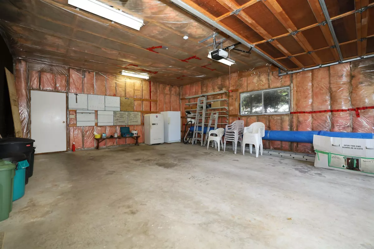 Hot Tub / Spa Photo of 588 Veterans Road, Gibsons, BC