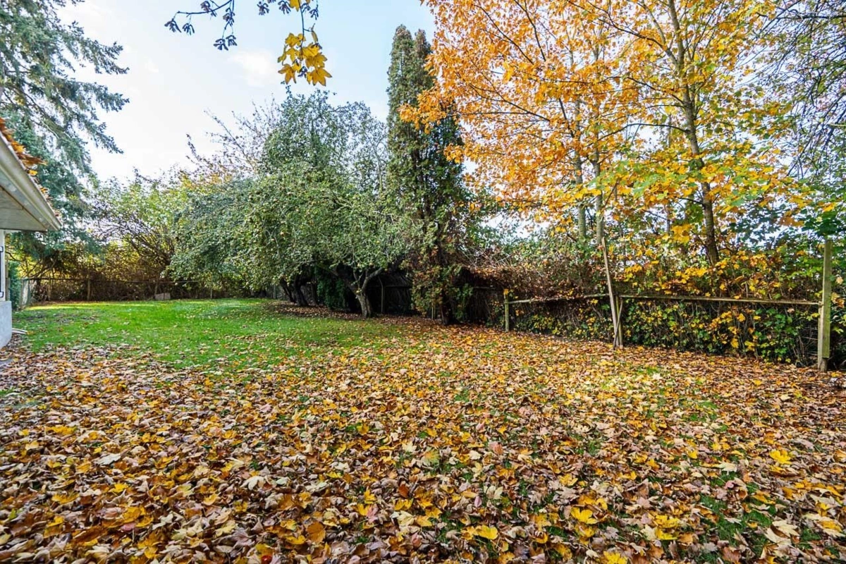 Hot Tub / Spa Photo of 13151 No 3 Road, Richmond, BC