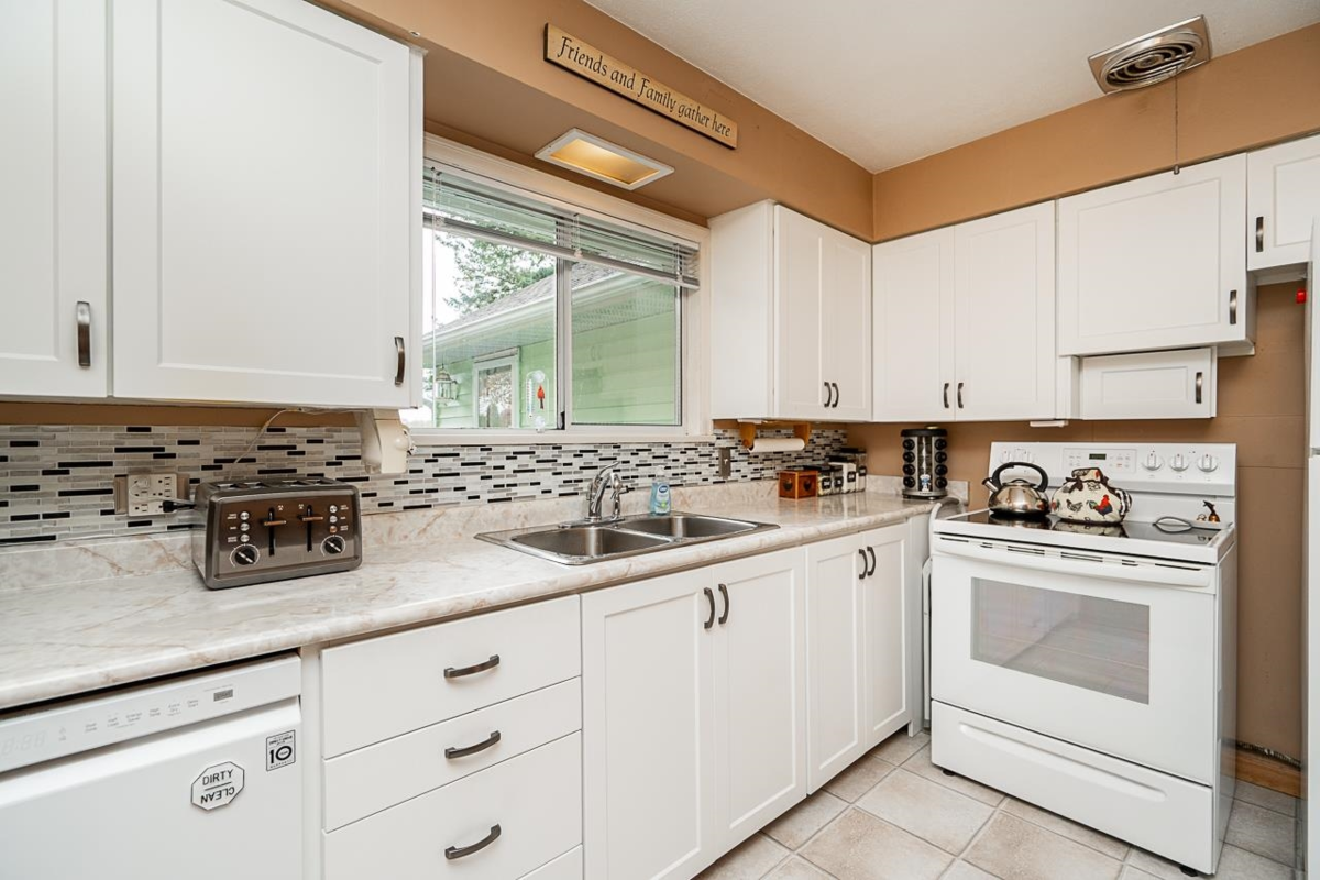 Office / Den Photo of 13151 No 3 Road, Richmond, BC