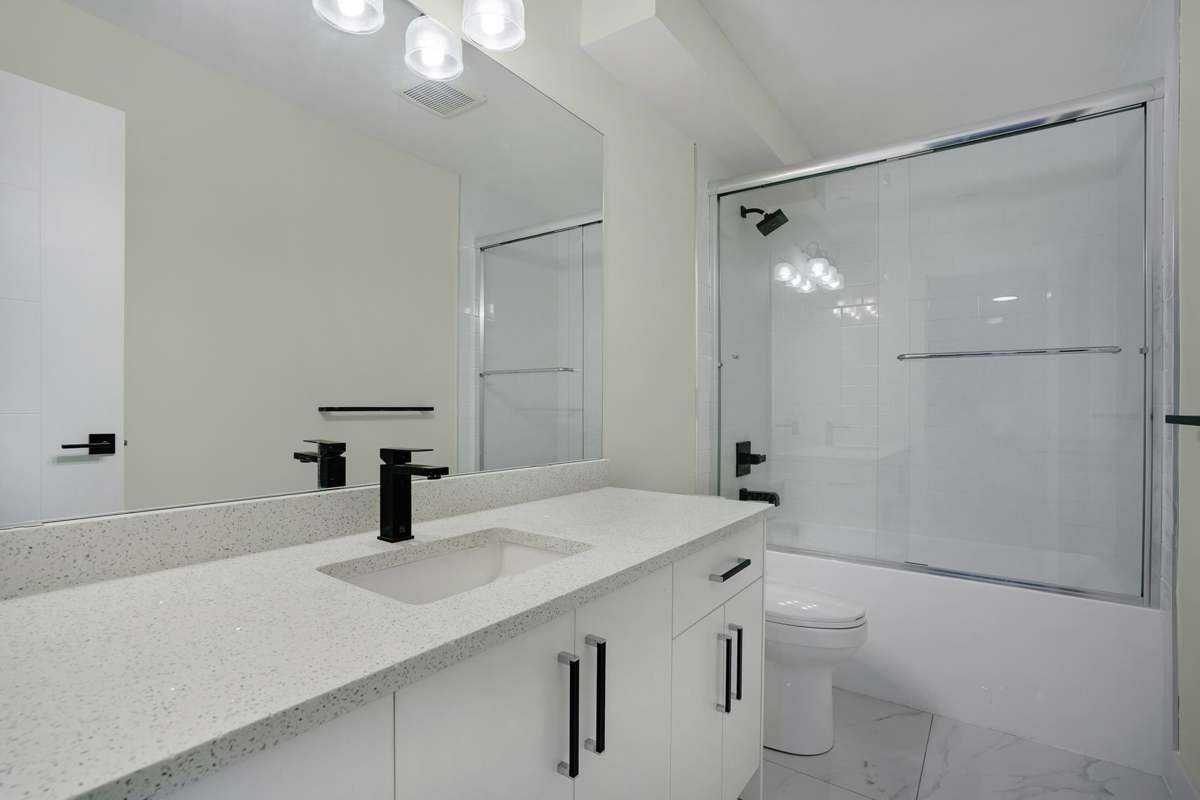 Outdoor Kitchen Photo of 18 4581 Sumas Mountain Road, Abbotsford, BC