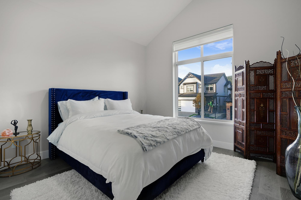 Staircase Photo of 18 4581 Sumas Mountain Road, Abbotsford, BC