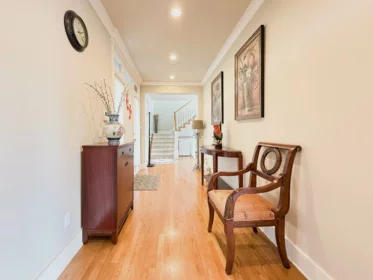 Breakfast Nook Photo of 2276 Boulder Court, West Vancouver, BC
