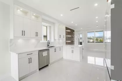 Kitchen Island Photo of 5685 Laurel Street, Burnaby, BC
