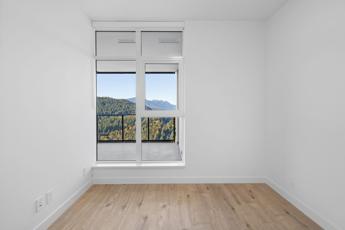 Guest Bathroom Photo of 3901 720 Farrow Street, Coquitlam, BC