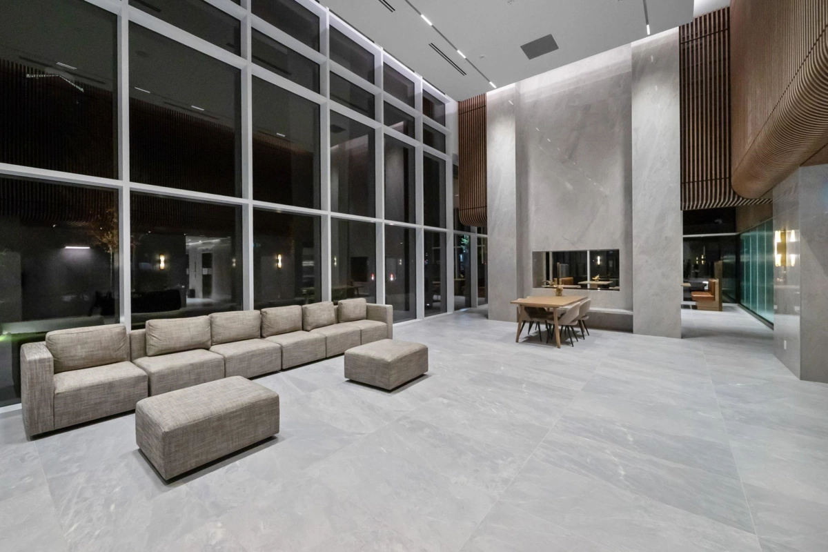 Hallway Photo of 3901 720 Farrow Street, Coquitlam, BC