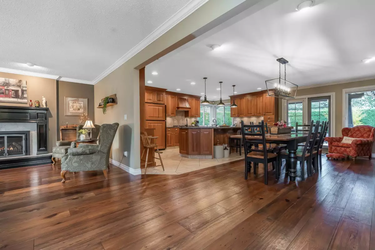 Kitchen Island Photo of 4226 199a Street, Langley, BC