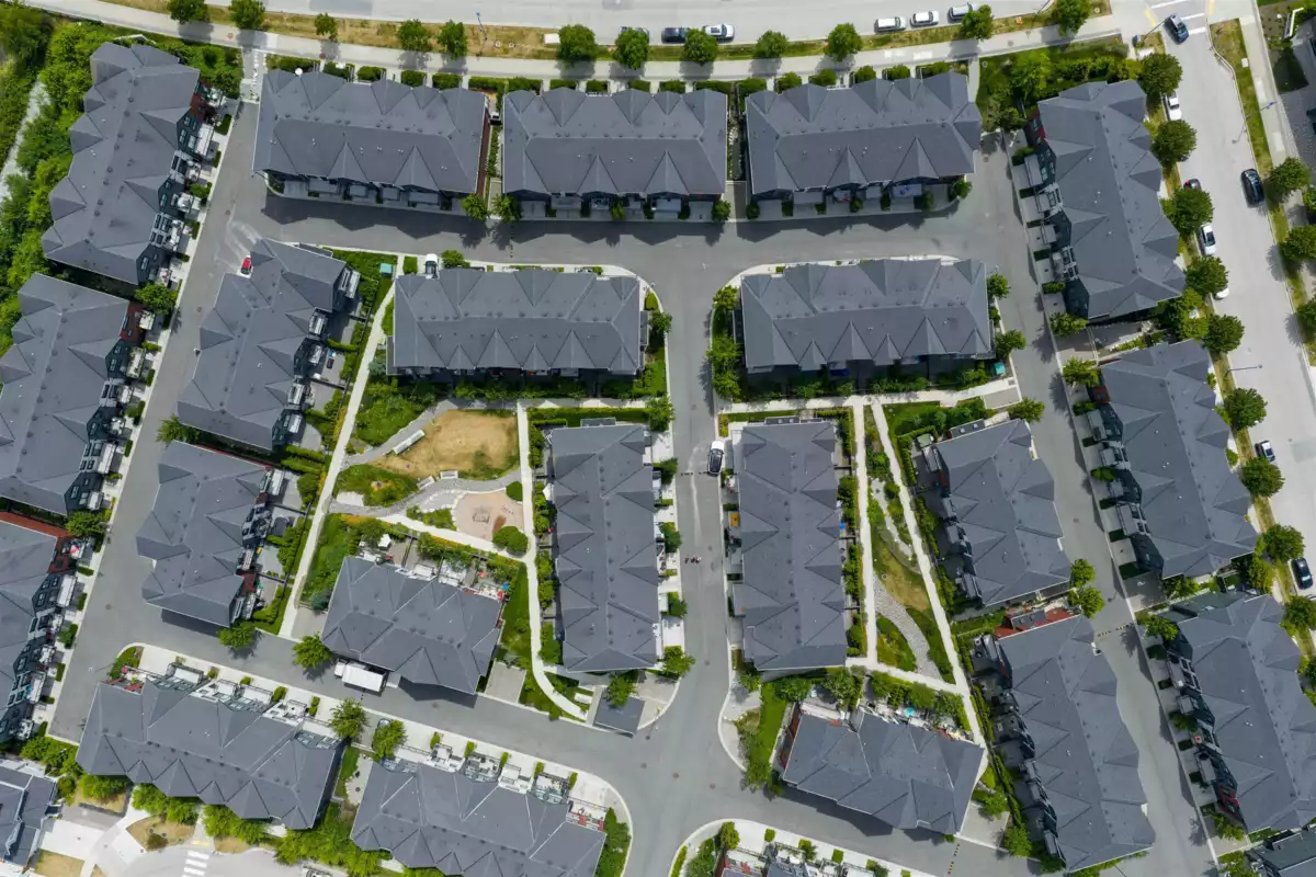 Backyard Photo of 133 4738 Hemlock Way, Tsawwassen, BC