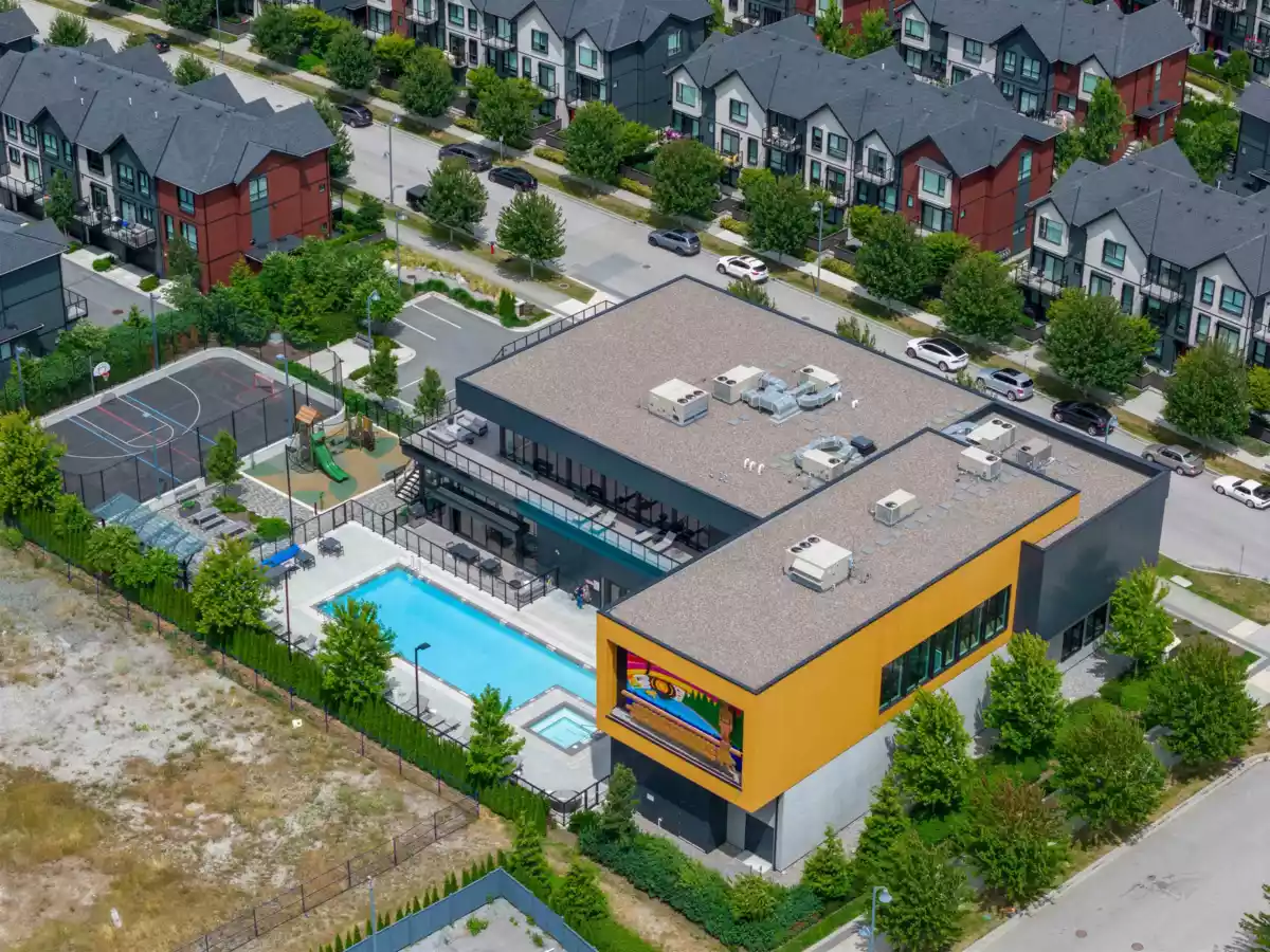 Entry Foyer Photo of 133 4738 Hemlock Way, Tsawwassen, BC