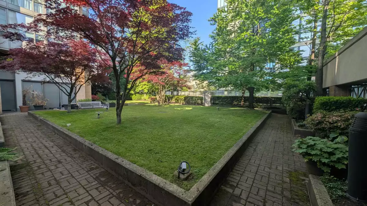 Primary Bedroom Photo of 209 1188 Richards Street, Vancouver, BC