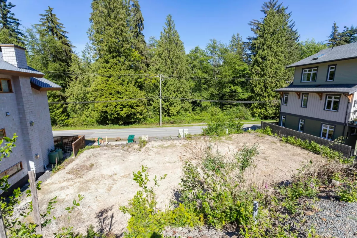 Office / Den Photo of 1080 Foxglove Lane, Bowen Island, BC