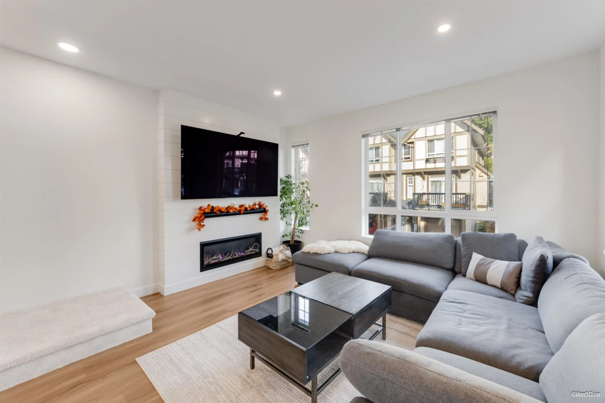 Dining Area Photo of 53 1338 Hames Crescent, Coquitlam, BC