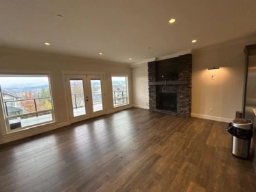 Kitchen Island Photo of 25580 Godwin Drive, Maple Ridge, BC