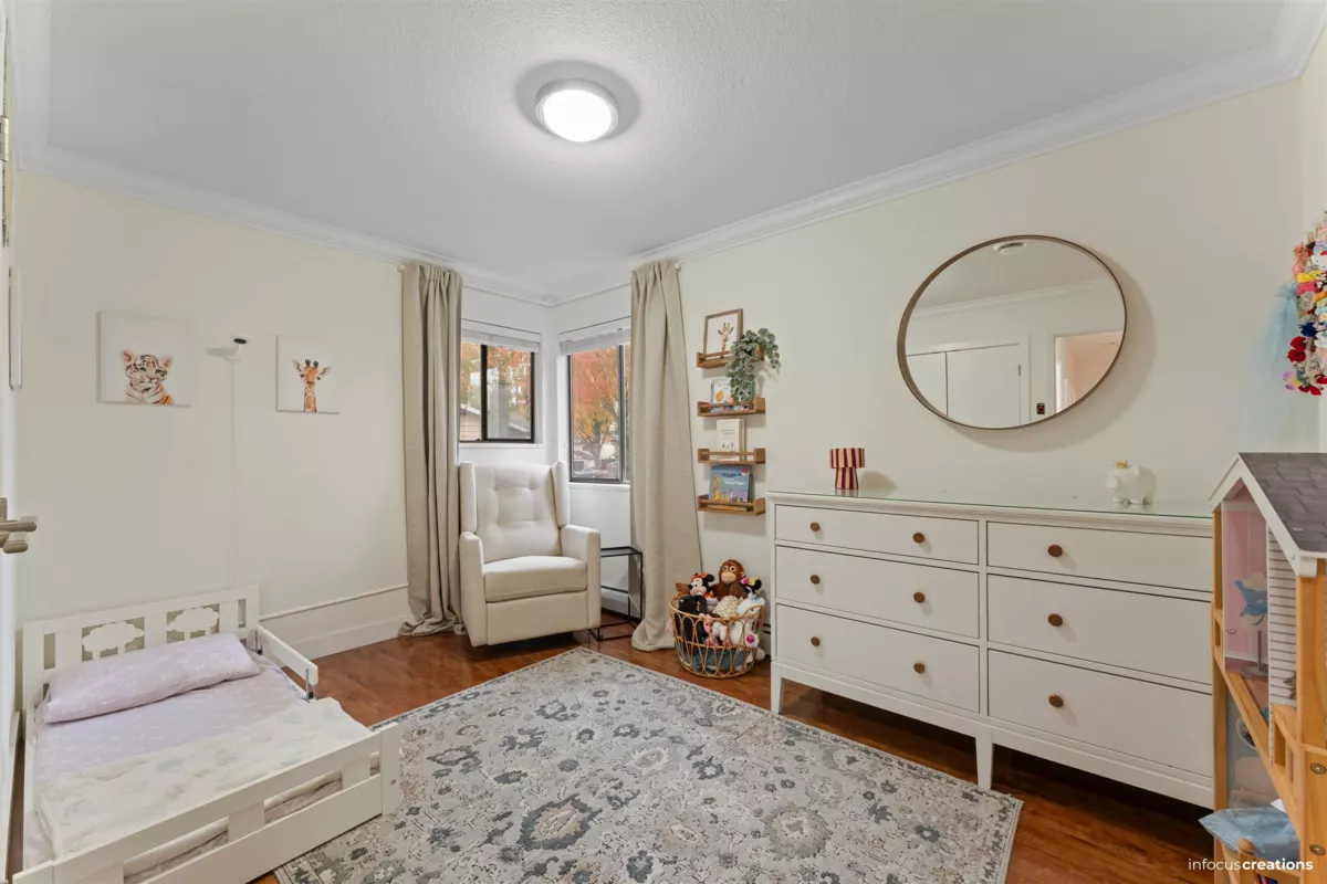 Garage Interior Photo of 8986 146a Street, Surrey, BC