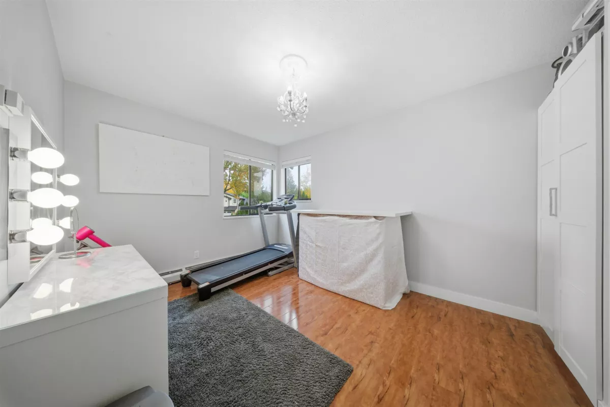 Outdoor Deck Photo of 8986 146a Street, Surrey, BC