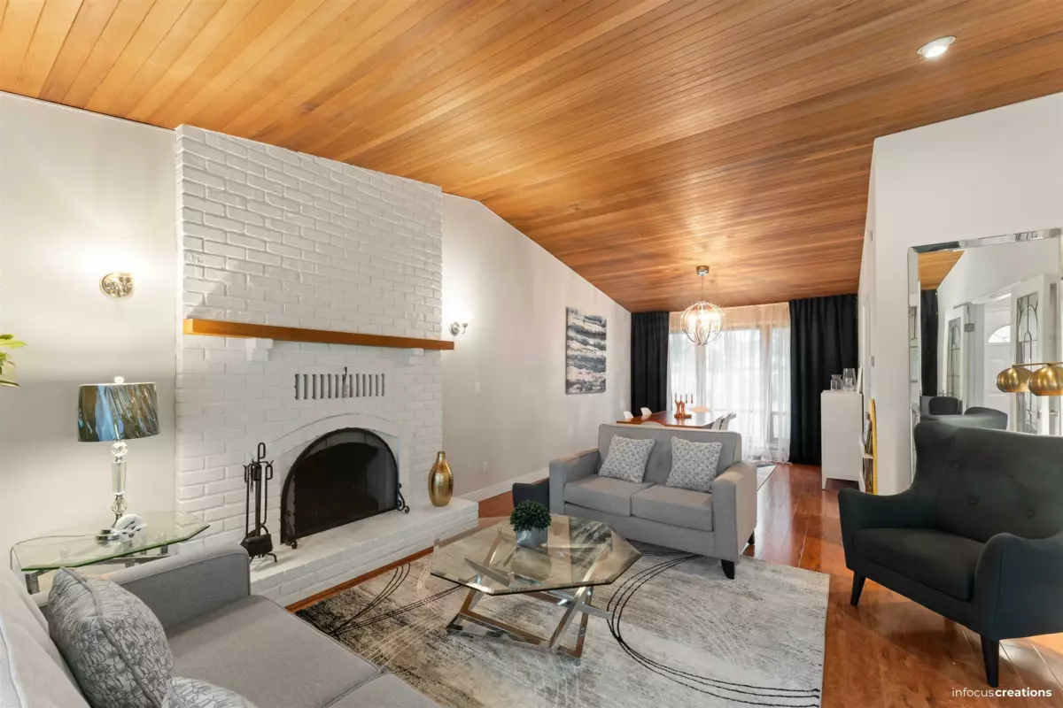 Pantry Photo of 8986 146a Street, Surrey, BC