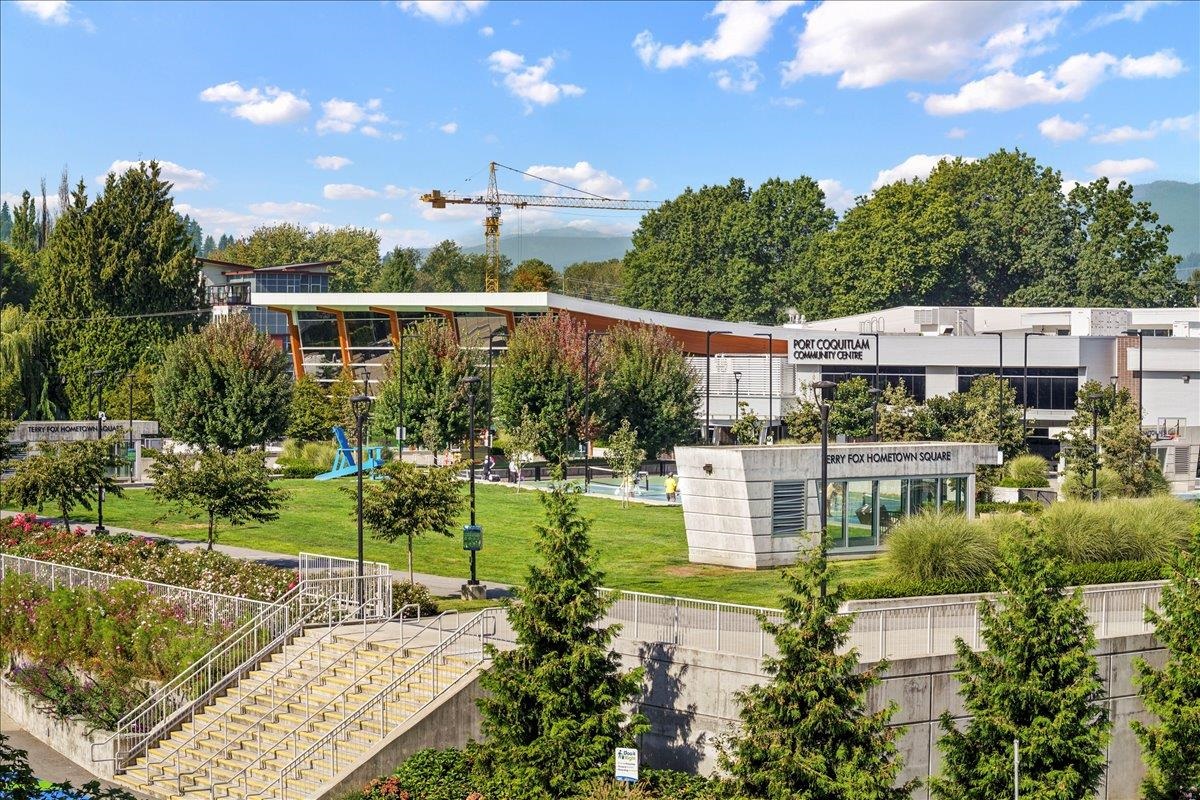 Office / Den Photo of 2303 2180 Kelly Avenue, Port Coquitlam, BC