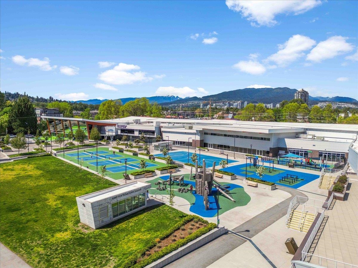 Powder Room Photo of 2303 2180 Kelly Avenue, Port Coquitlam, BC