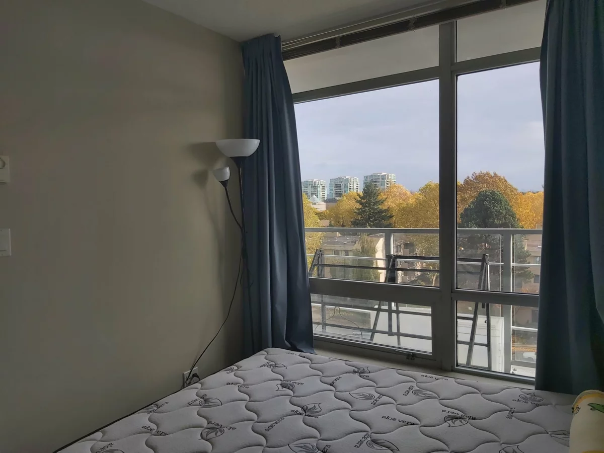 Kitchen Photo of 908 8288 Lansdowne Road, Richmond, BC