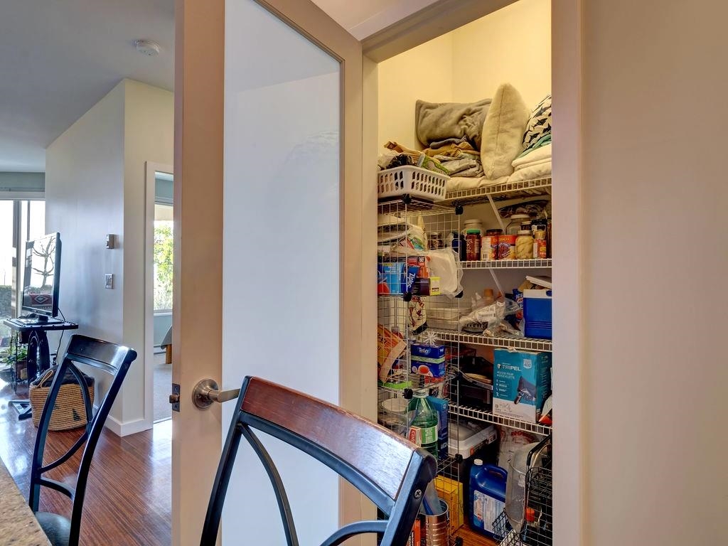 Hallway Photo of 105 5160 Davis Bay Road, Sechelt, BC