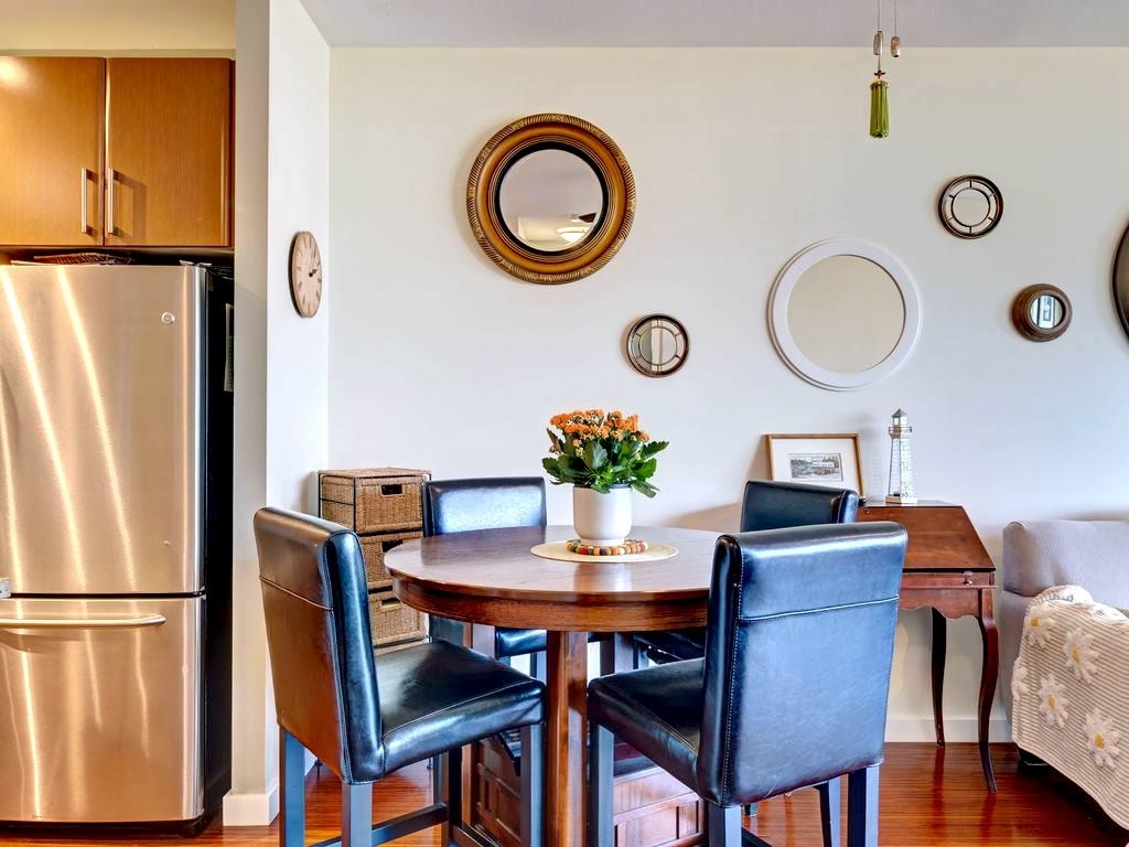 Kitchen Photo of 105 5160 Davis Bay Road, Sechelt, BC