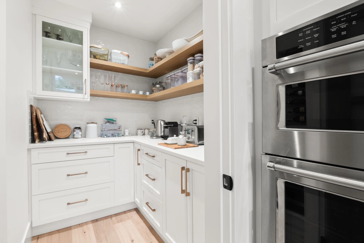 Guest Bathroom Photo of 2660 126th Street, Surrey, BC