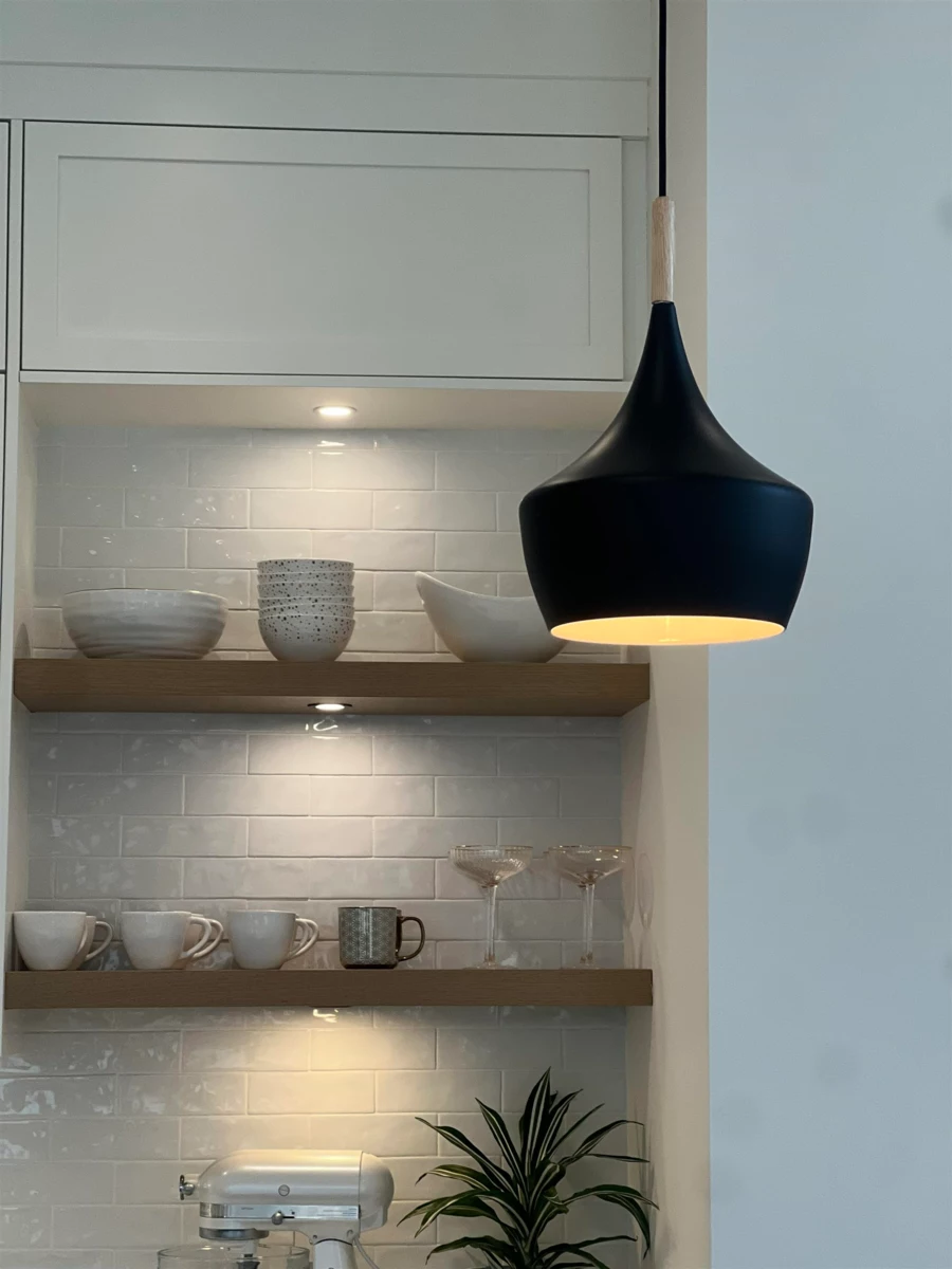 Kitchen Island Photo of 2660 126th Street, Surrey, BC