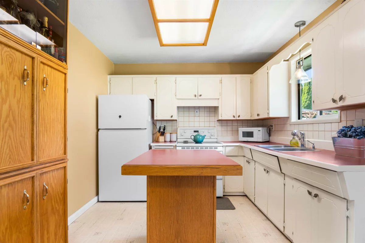 Loft / Bonus Room Photo of 33219 Best Avenue, Mission, BC