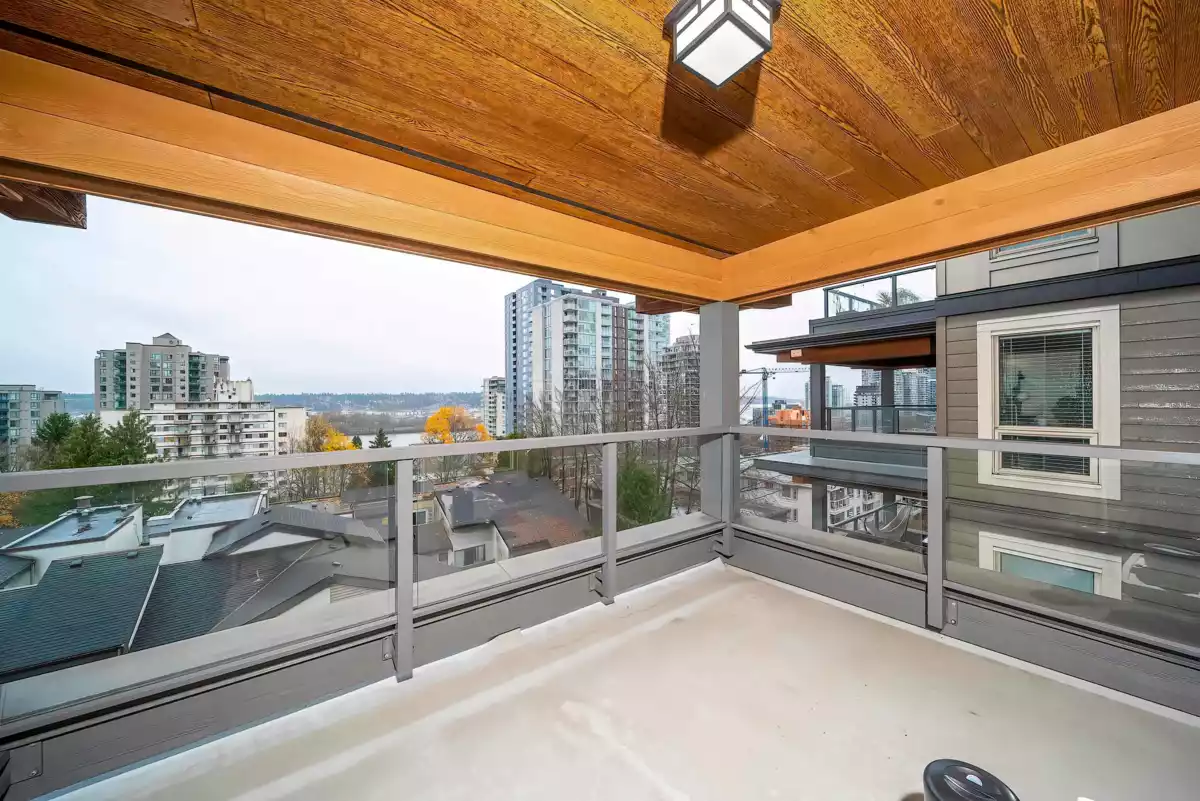 Basement Recreation Room Photo of 501 500 Royal Avenue, New Westminster, BC