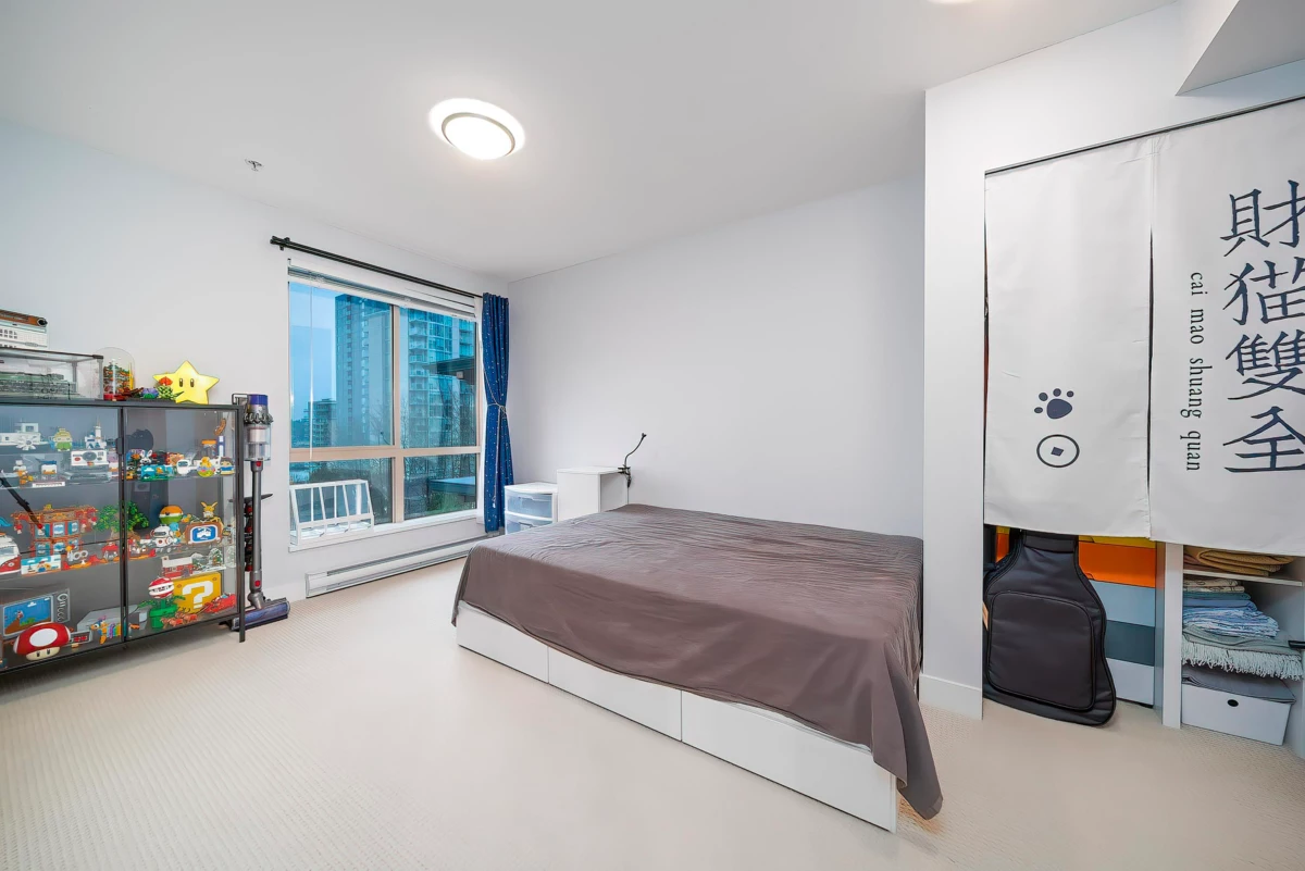 Bedroom 4 Photo of 501 500 Royal Avenue, New Westminster, BC