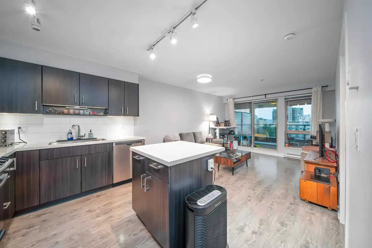 Exterior Rear Photo of 501 500 Royal Avenue, New Westminster, BC