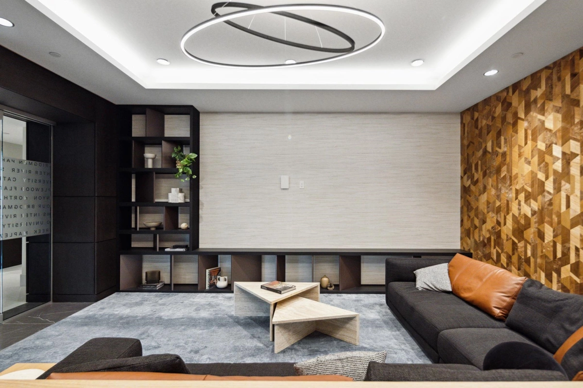 Laundry Room Photo of 805 1500 Fern Street, North Vancouver, BC