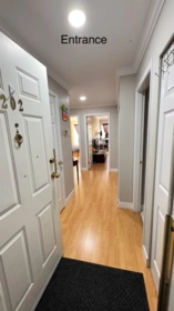 Entry Foyer Photo of 202 9299 121 Street, Surrey, BC