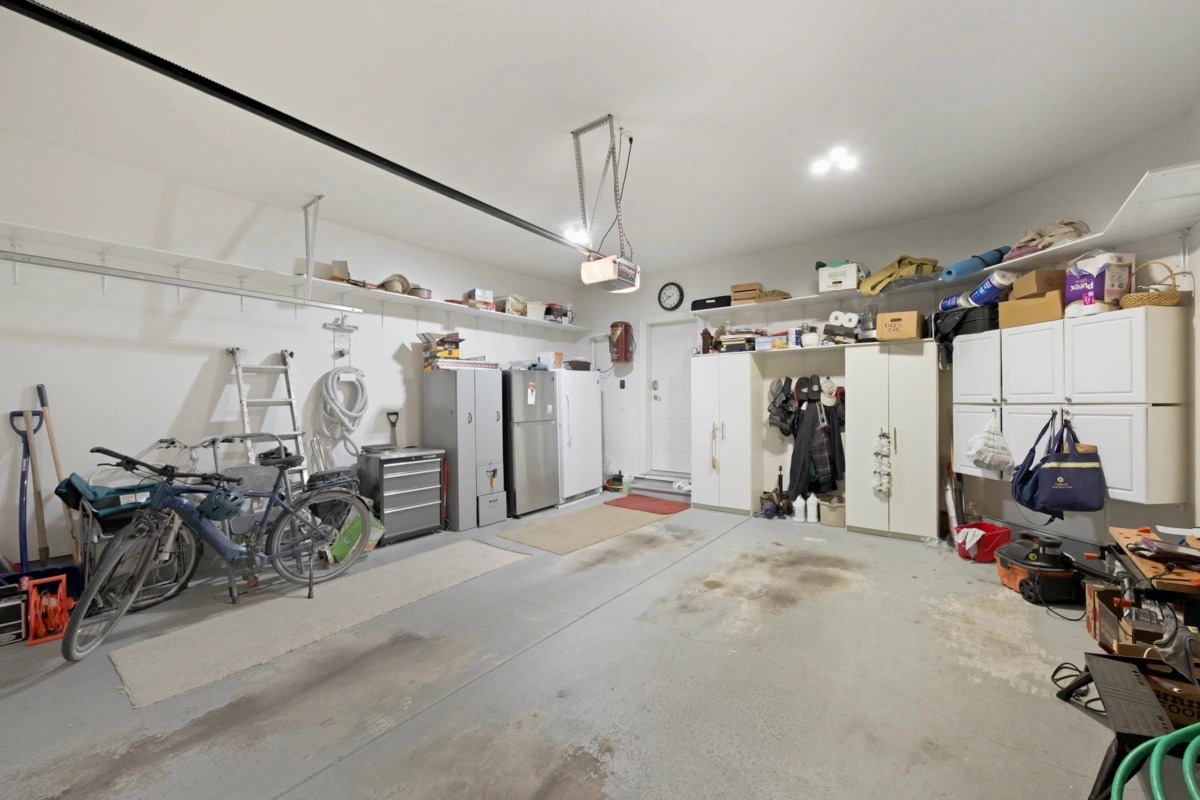 Swimming Pool Photo of 41 14655 32 Avenue, Surrey, BC