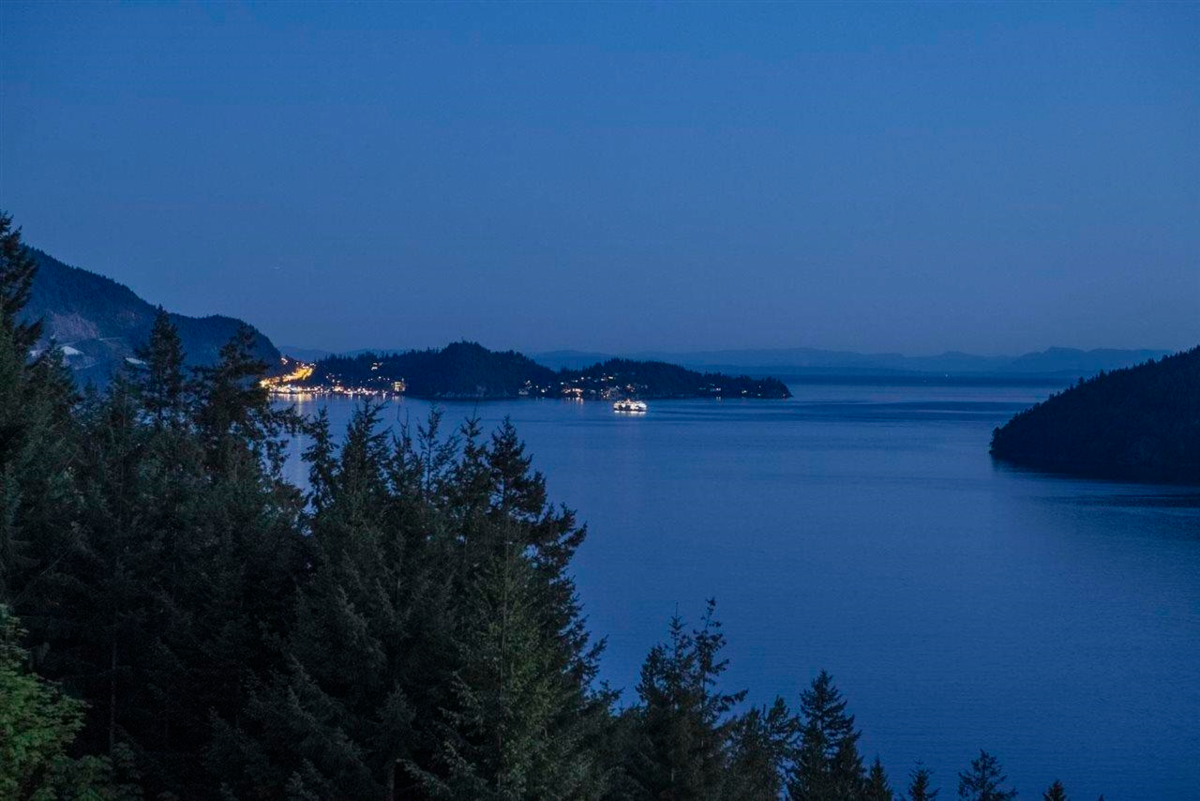 Exterior Rear Photo of 350 Kelvin Grove Way, Lions Bay, BC