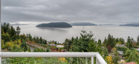 Primary Bedroom Photo of 350 Kelvin Grove Way, Lions Bay, BC
