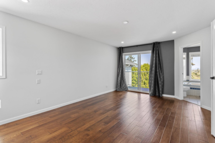Entry Foyer Photo of 1252 Gateway Place, Port Coquitlam, BC