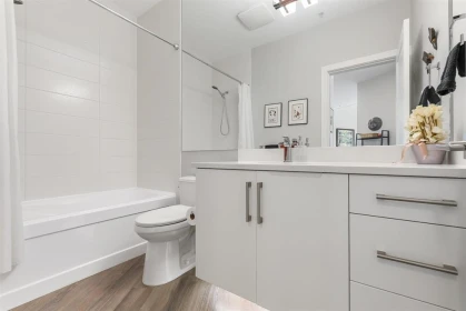 Laundry Room Photo of 509 15436 31 Avenue, Surrey, BC