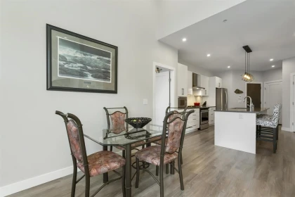 Primary Bedroom Photo of 509 15436 31 Avenue, Surrey, BC