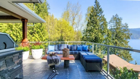 Garden / Landscaping Photo of 5125 Indian River Drive, North Vancouver, BC