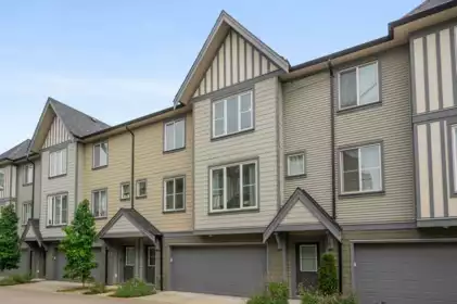 37 8050 204 Street, Langley, BC, Langley — Townhouse for sale