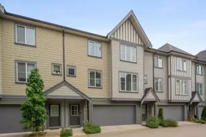 37 8050 204 Street, Langley, BC, Langley — Townhouse for sale