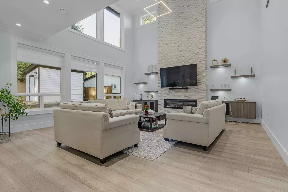 Kitchen Island Photo of 7575 143 Street, Surrey, BC