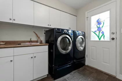 Mudroom Photo of 22749 125a Avenue, Maple Ridge, BC