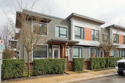 601 3021 St George Street, Port Moody, BC, Port Moody — Townhouse for sale