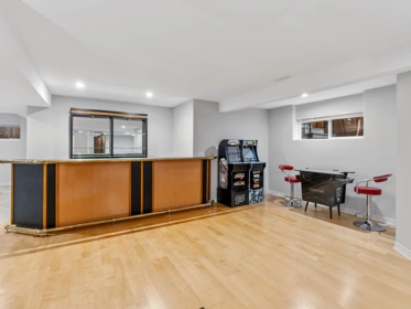 Garage Interior Photo of 16128 Morgan Creek Crescent, Surrey, BC